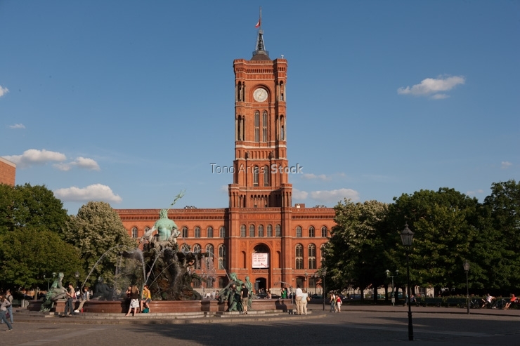Alemania, Berlín Alexanderplatz Rotes Rathaus ,Ayuntamiento