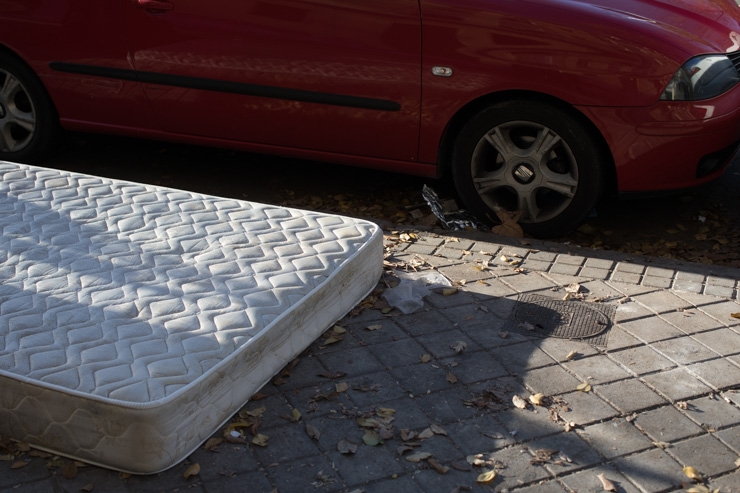 Colchón para la basura, Madrid