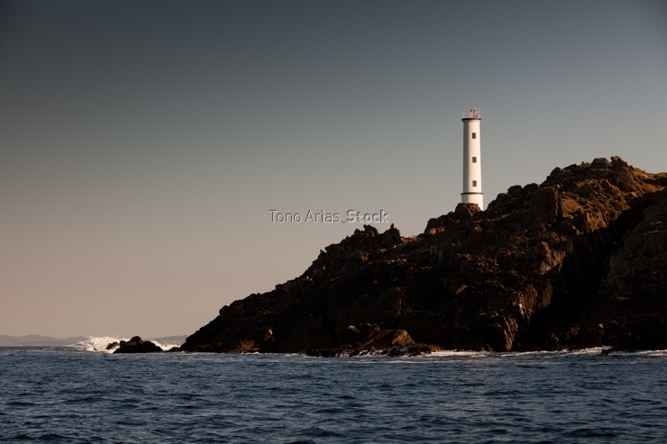 Faro de Cabo Home, ría de Vigo, Galicia