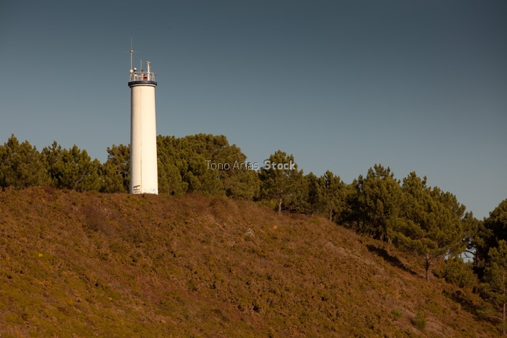 Faro de Punta Subrido, ría de Vigo, Galicia