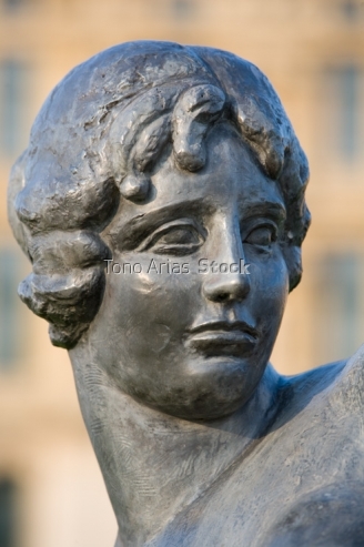 France, Paris, Louvre Gardens statue