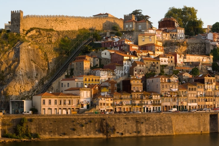 Muralla Fernandina, Porto, Portugal
