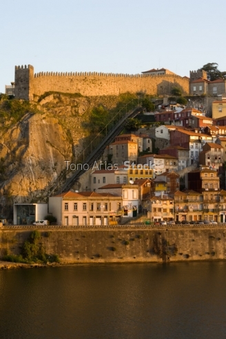 Muralla Fernandina, Porto, Portugal